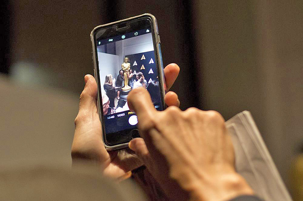 Dejar los aparatos, sugiere estudio que evidencia el placer de pensar