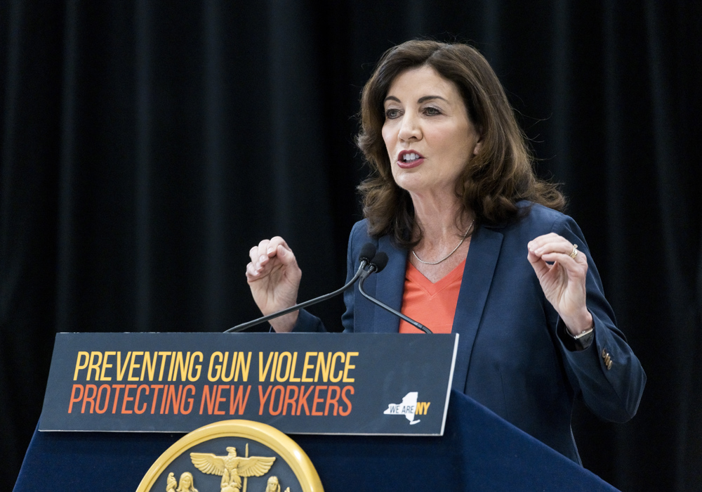 Nueva York seguirá siendo demócrata tras comicios noviembre, según encuesta