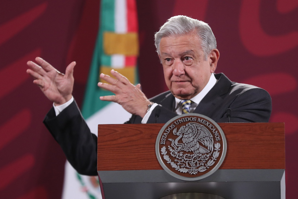 Renuncia el fiscal del caso Ayotzinapa “por diferencias”, dice López Obrador