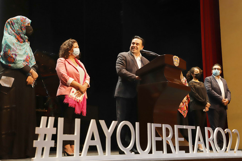 Música, danza y literatura convergen en el inicio del Hay Festival en México