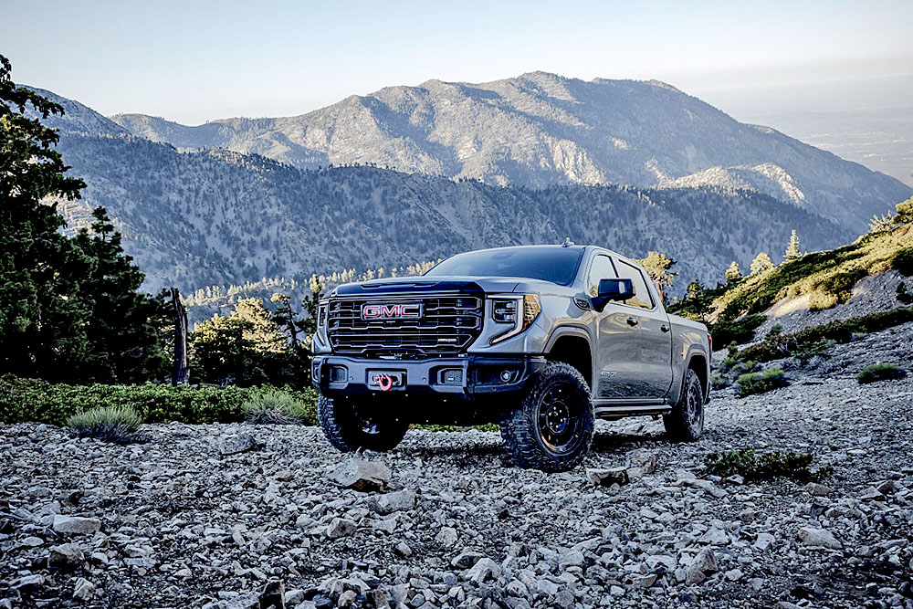 GMC reveló la nueva Sierra 1500 AT4X AEV Edition del 2023