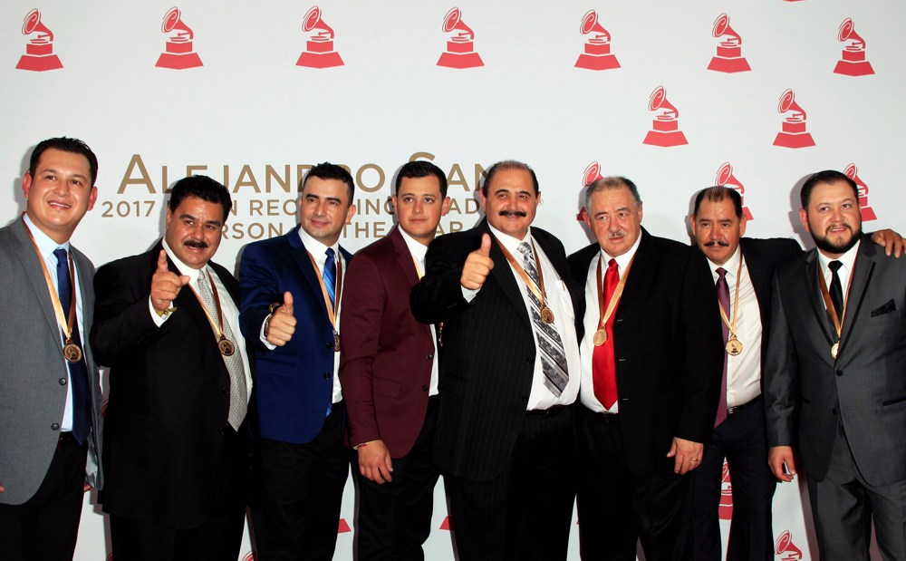 Los Huracanes del Norte desvelan estrella en el Paseo de la Fama de Hollywood