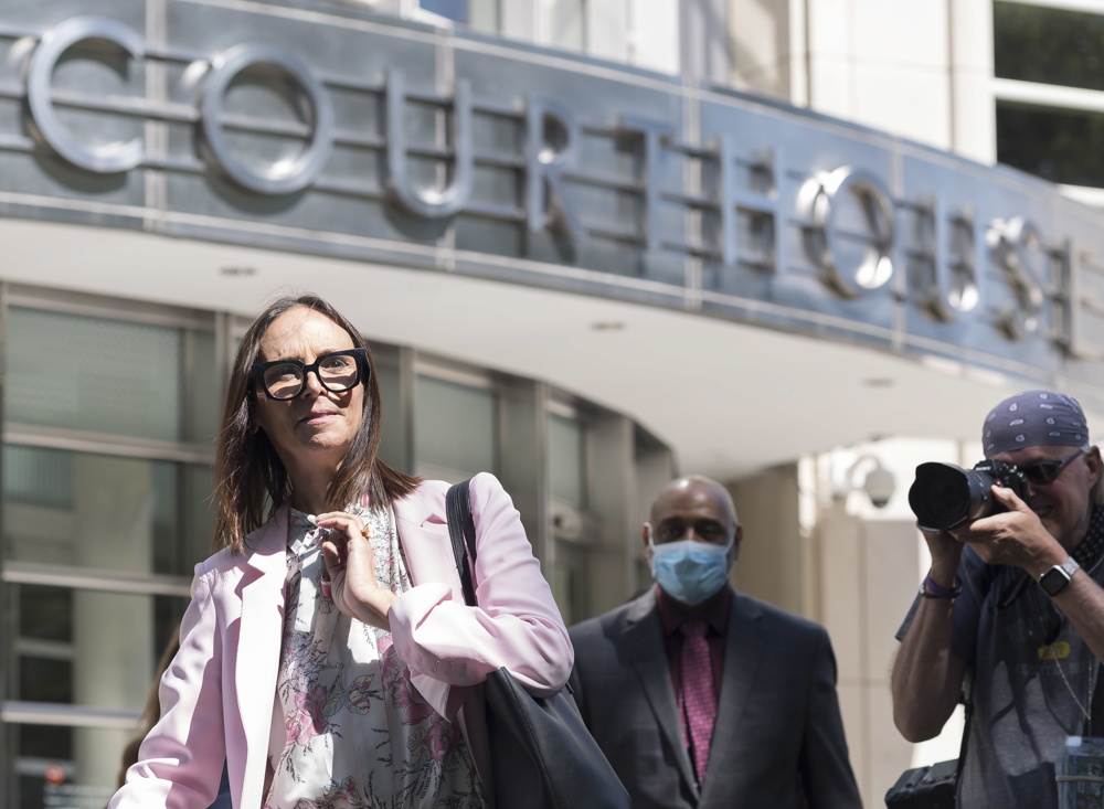 El cantante R.Kelly es hallado culpable de abuso sexual a menores