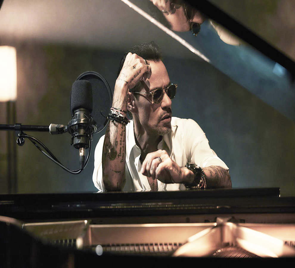 Marc Anthony y Bulova anuncian “Bold at Heart”.