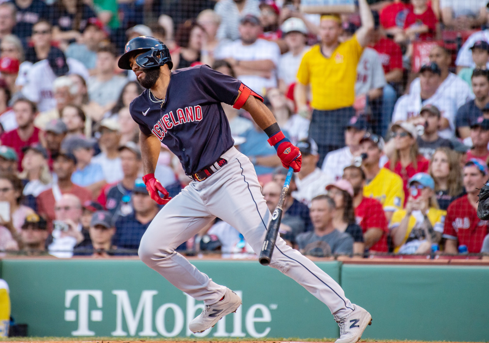 ”scar Gonz·lez pega un jonrÛn y Guardianes extienden su racha de victorias