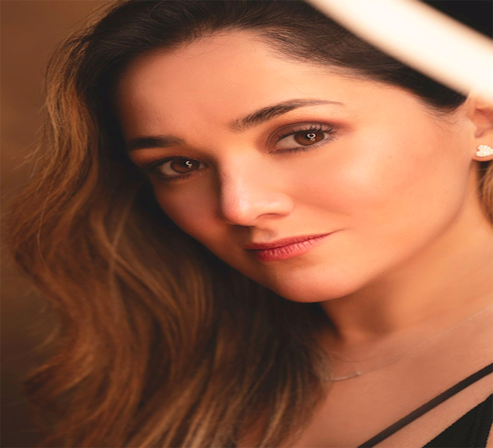 Sherlyn se suma como conductora a “Mira quien baila All Stars” 