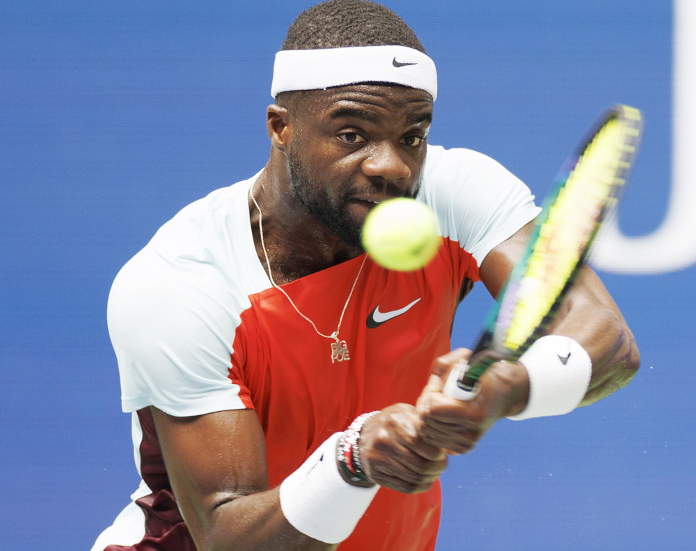 Tiafoe derrota a Nadal y se clasifica a los cuartos del Abierto de EE.UU.