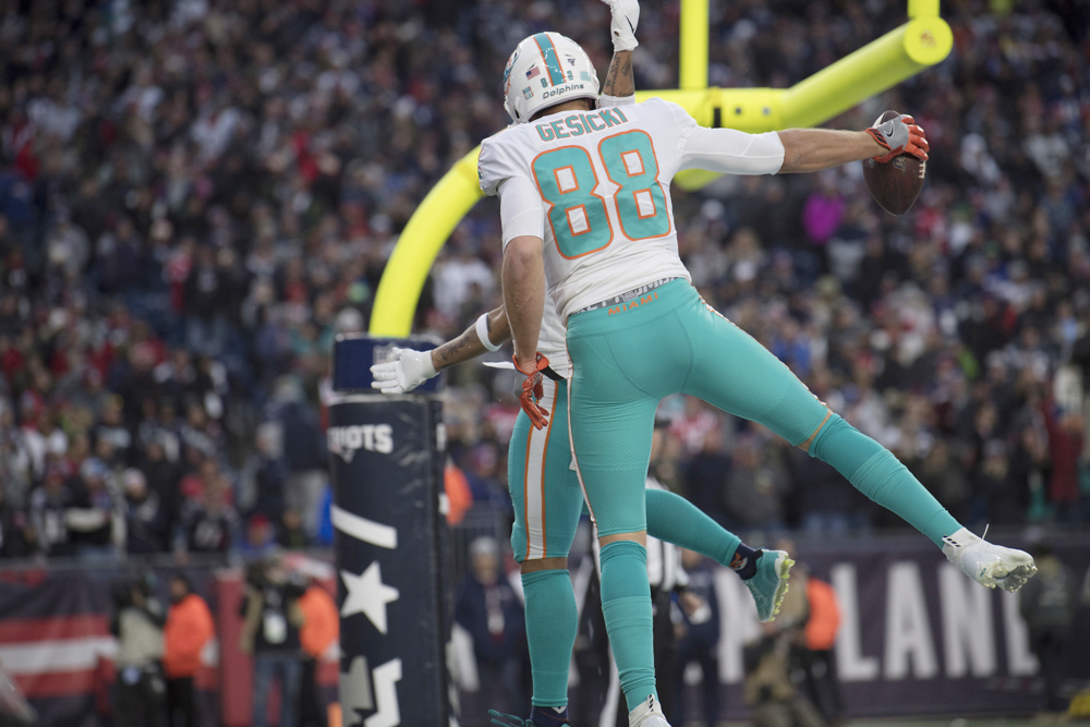 Tua Tagovailoa guía al triunfo, con 5 anotaciones, a Dolphins sobre Ravens