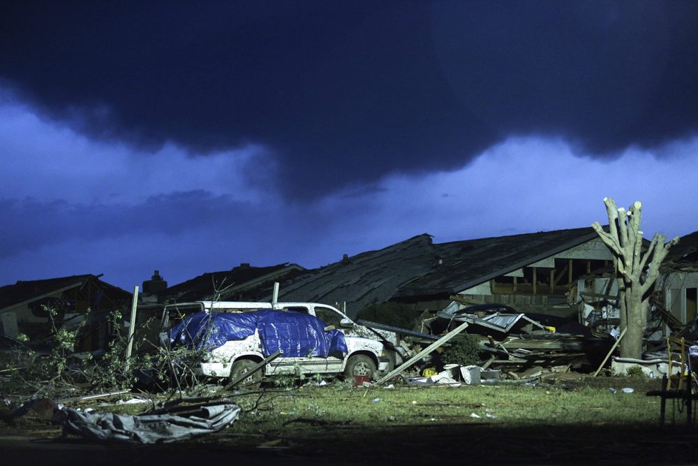 Varios tornados azotan el sureste de Floria antes de la llegada de Ian