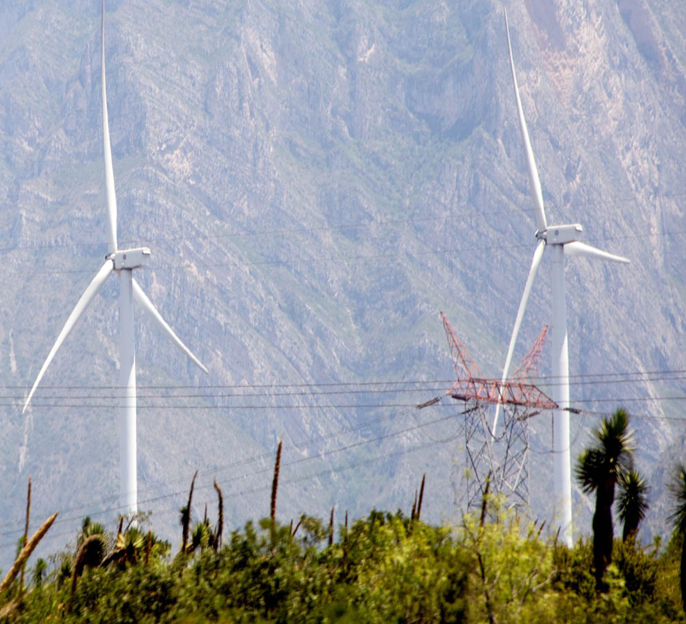 Energías renovables crean 700 mil empleos anualmente