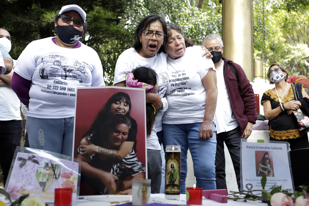 Colectivo del centro de México promete hallar a hija de activista asesinada