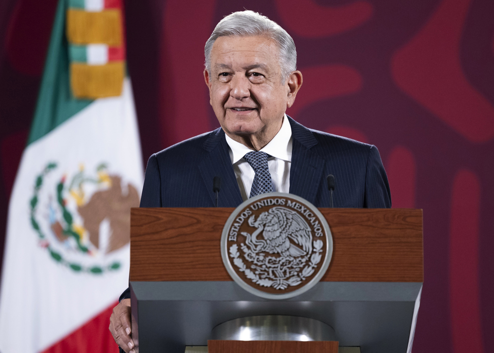 López Obrador acusa a New York Times de apoyar a “torturadores” de Ayotzinapa