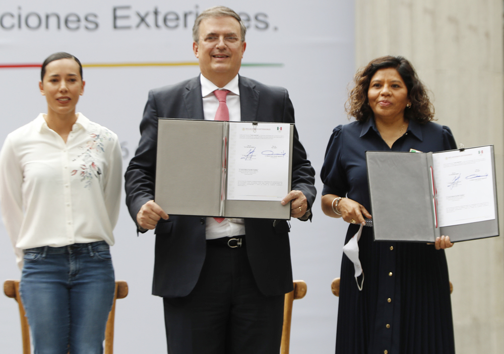 Presidenta del ComitÈ OlÌmpico Mexicano propone ley de pago igualitario