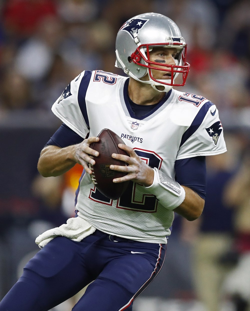 Tom Brady dice que no contempla su retiro en un futuro cercano