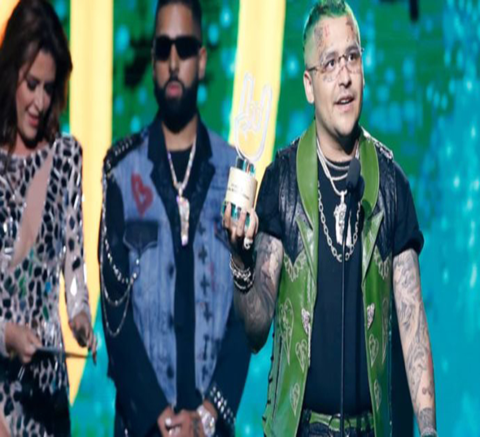 Christian Nodal, Rauw Alejandro y Bad Bunny favoritos para premios Monitor Music Awards 