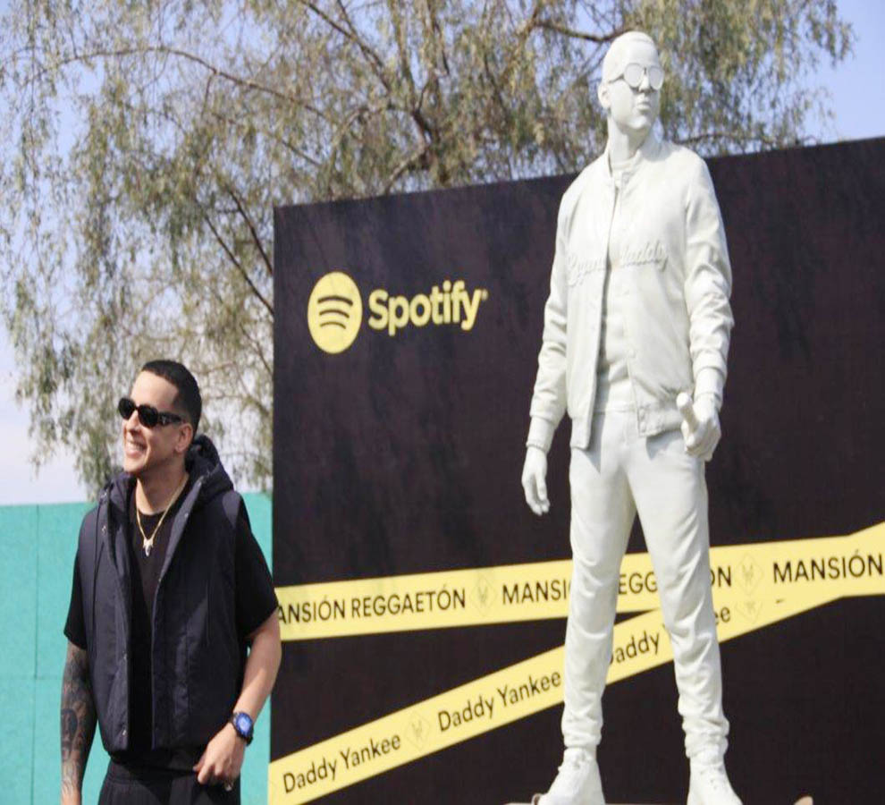 Spotify homenajeó  a Daddy Yankee con una estatua en Chile
