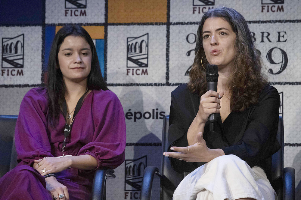 Abren diálogo sobre la migración y la maternidad en filme “Santa Bárbara”