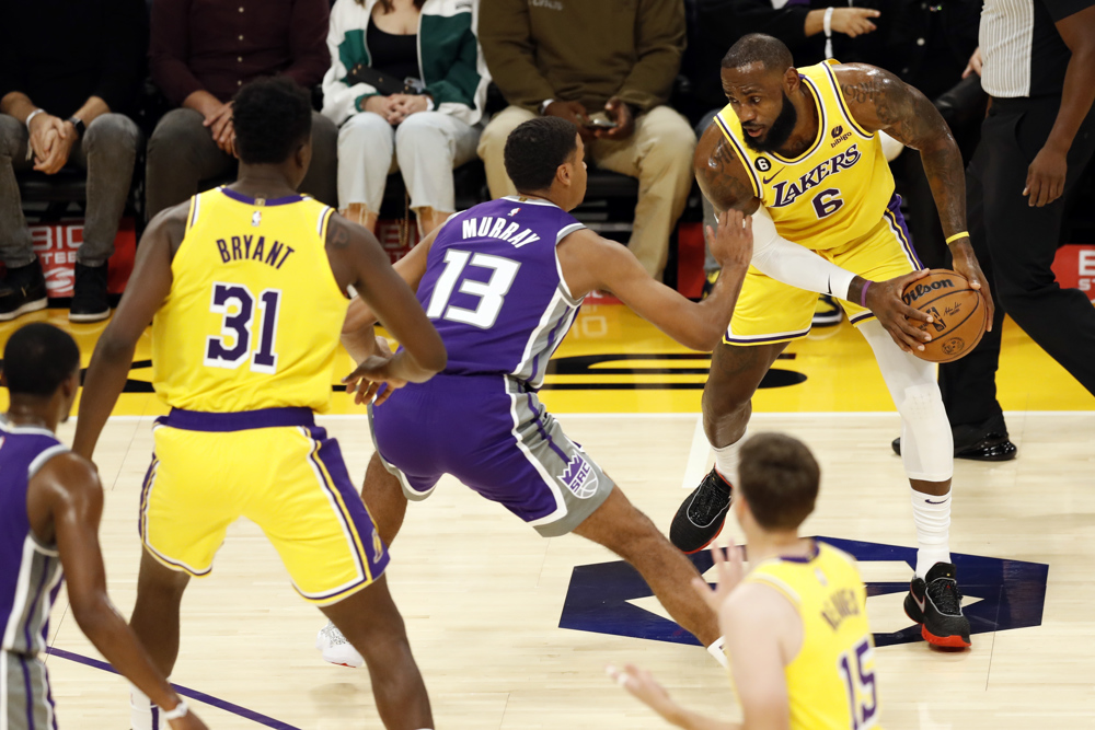 La dimensión desconocida: los Lakers encaran un año lleno de interrogantes