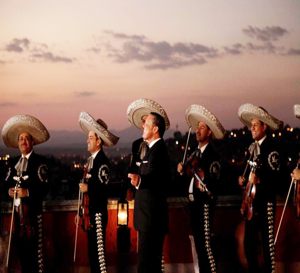 Trasciende que Luis Miguel cobraría casi un millón de dólares por concierto