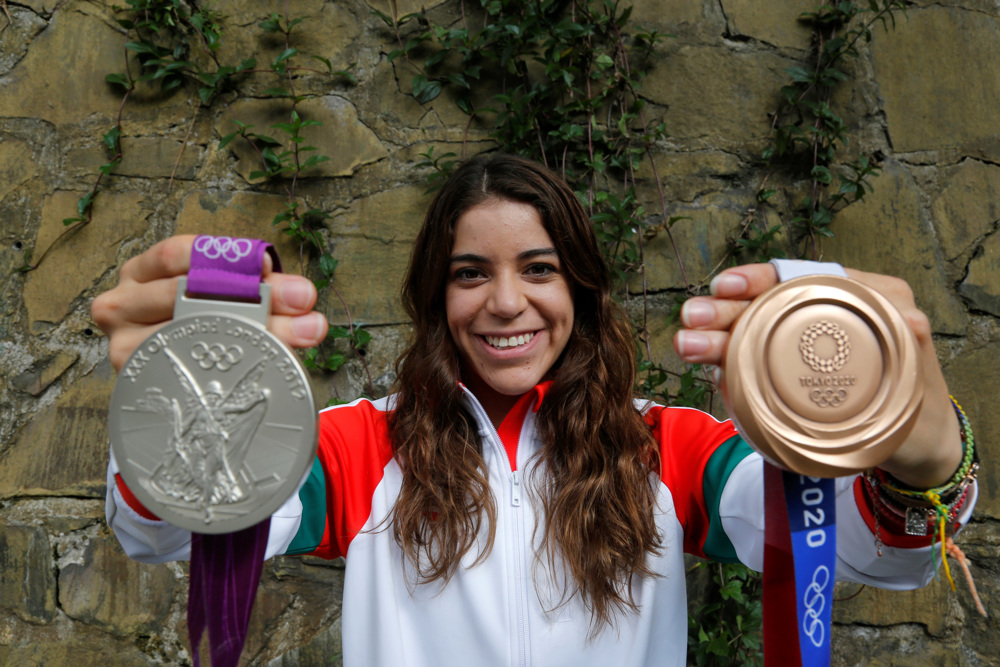 La medallista olímpica Alejandra Orozco, lista para entrenarse tras cirugía