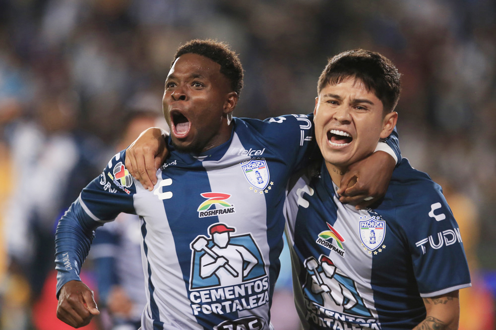 El Pachuca del uruguayo Almada elimina a Tigres y accede a la semifinal