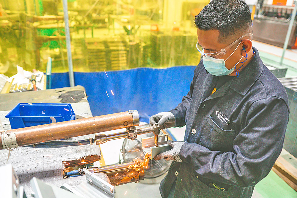 Distribuye industria manufacturera 19 mil millones de pesos en sueldos en Reynosa 