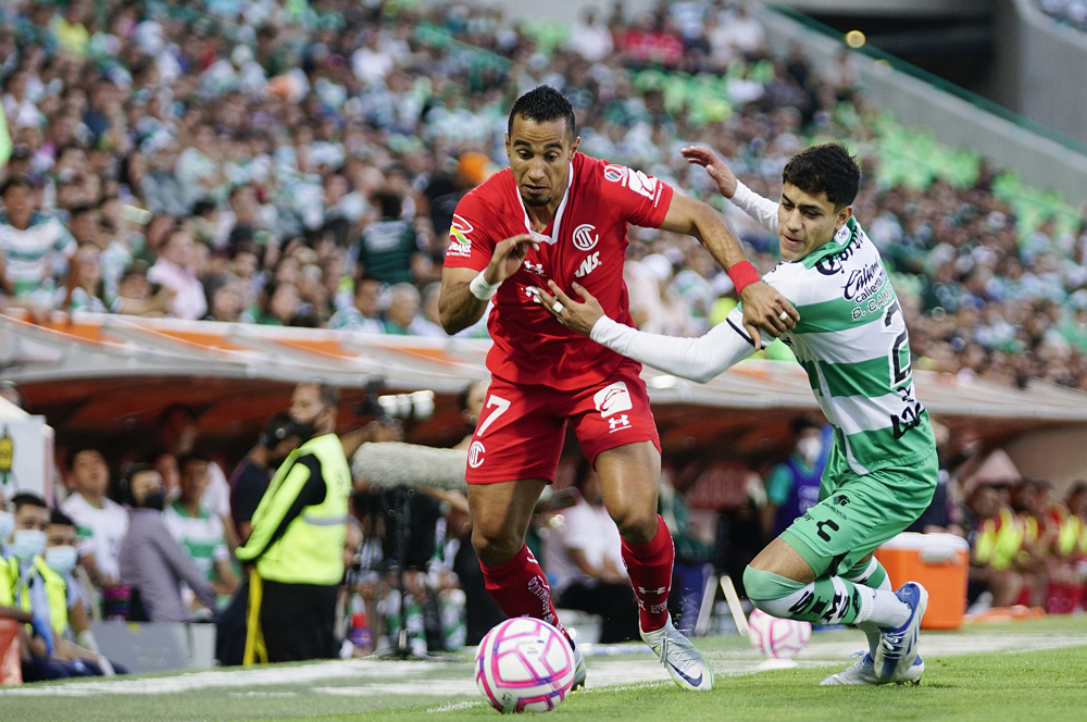 El Toluca vence al Santos Laguna y se clasifica a la semifinal del Apertura