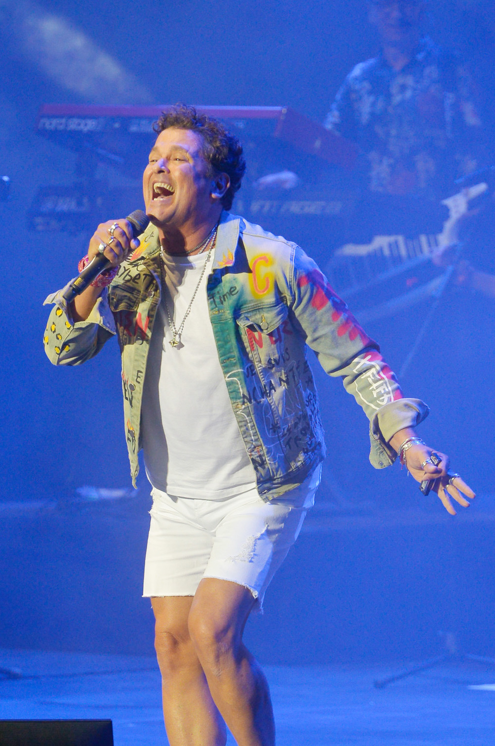 Carlos Vives donará parte de los beneficios de su gira a afectados por Fiona