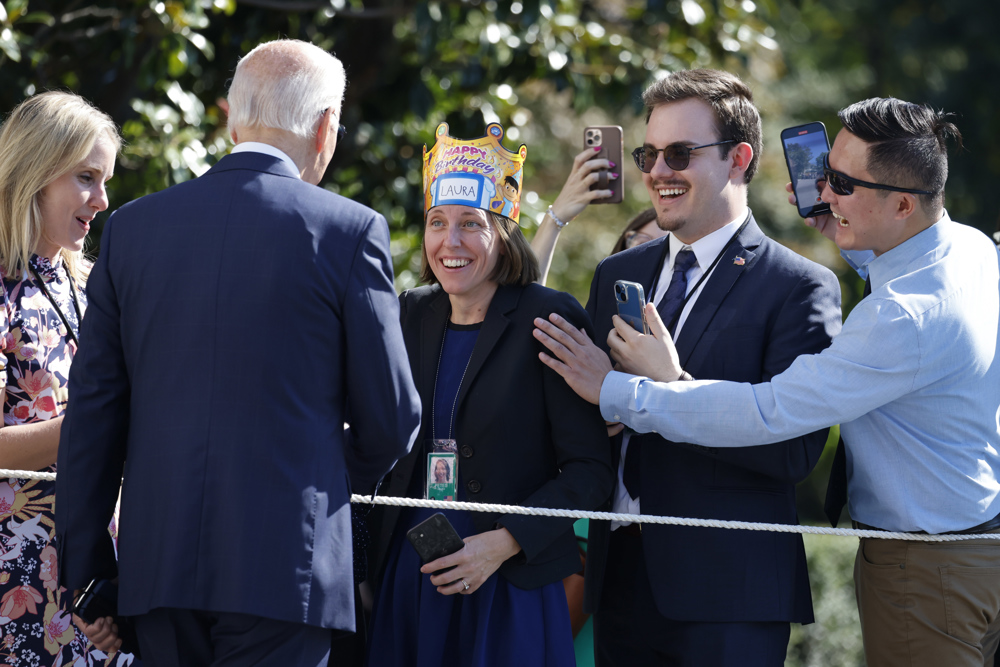 EEUU impone restricciones a la compra de chips estadounidenses a China