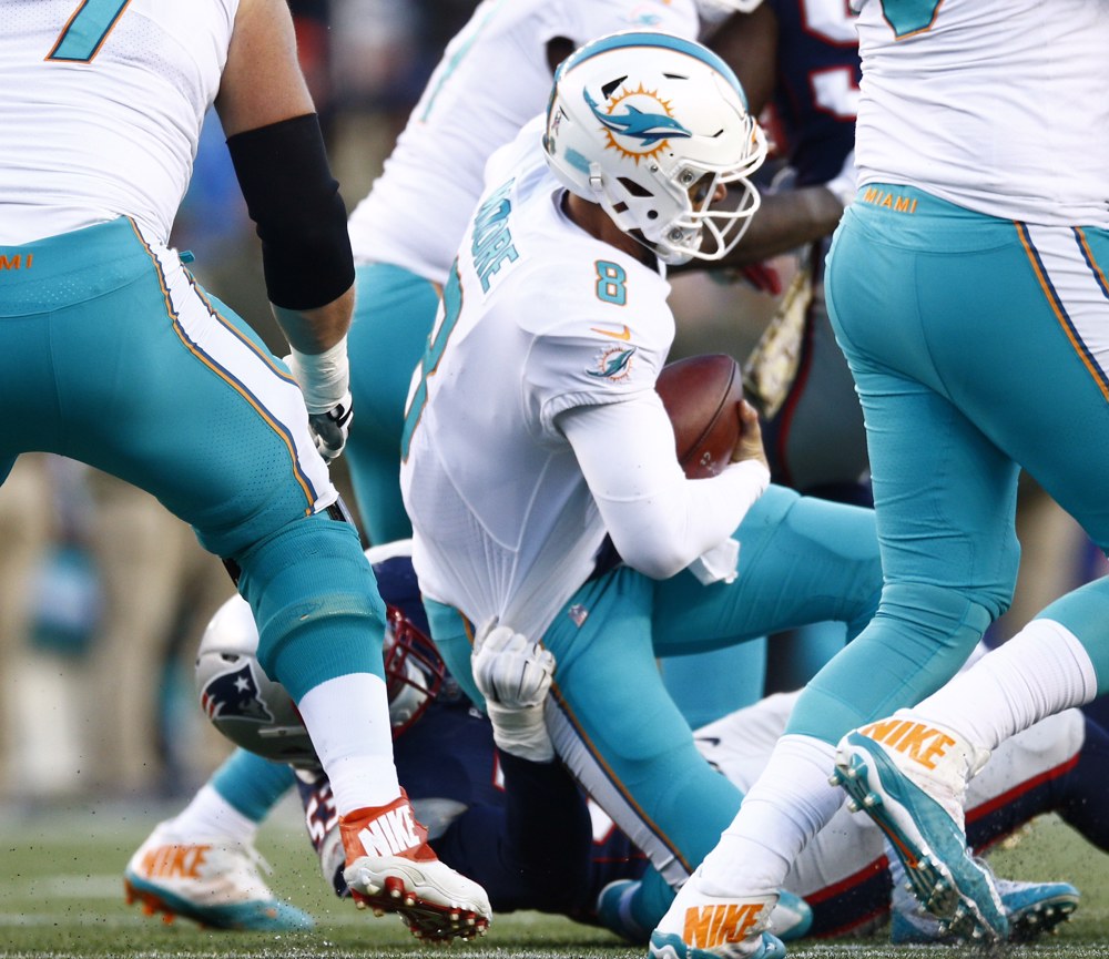El entrenador de Dolphins descarta a Tagovailoa para juego contra los Jets