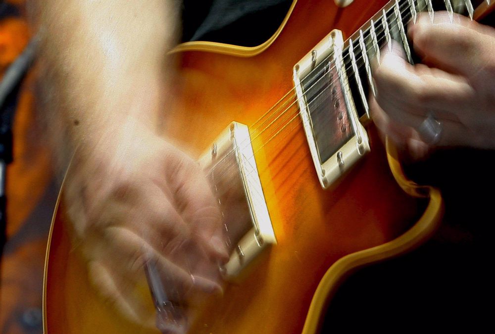 Fundación becará a jóvenes latinos que aspiren a carrera musical en español