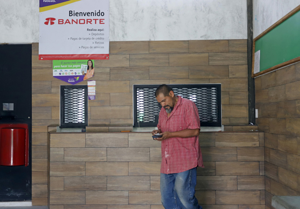 Las remesas a México acumulan alza de 15 % de enero a septiembre de 2022