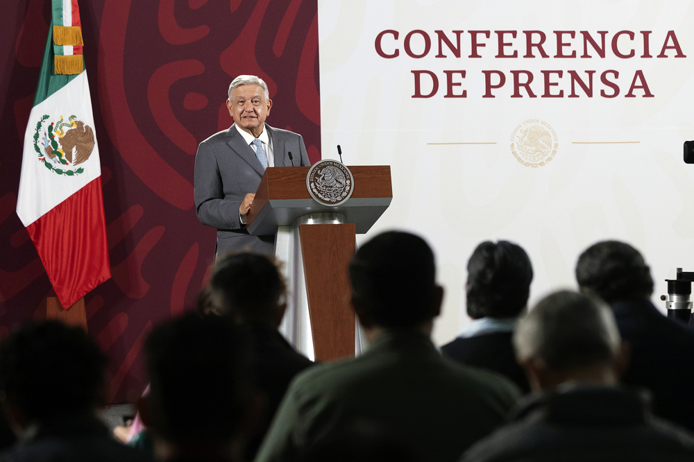López Obrador anuncia marcha e informe de gobierno el 27 de noviembre