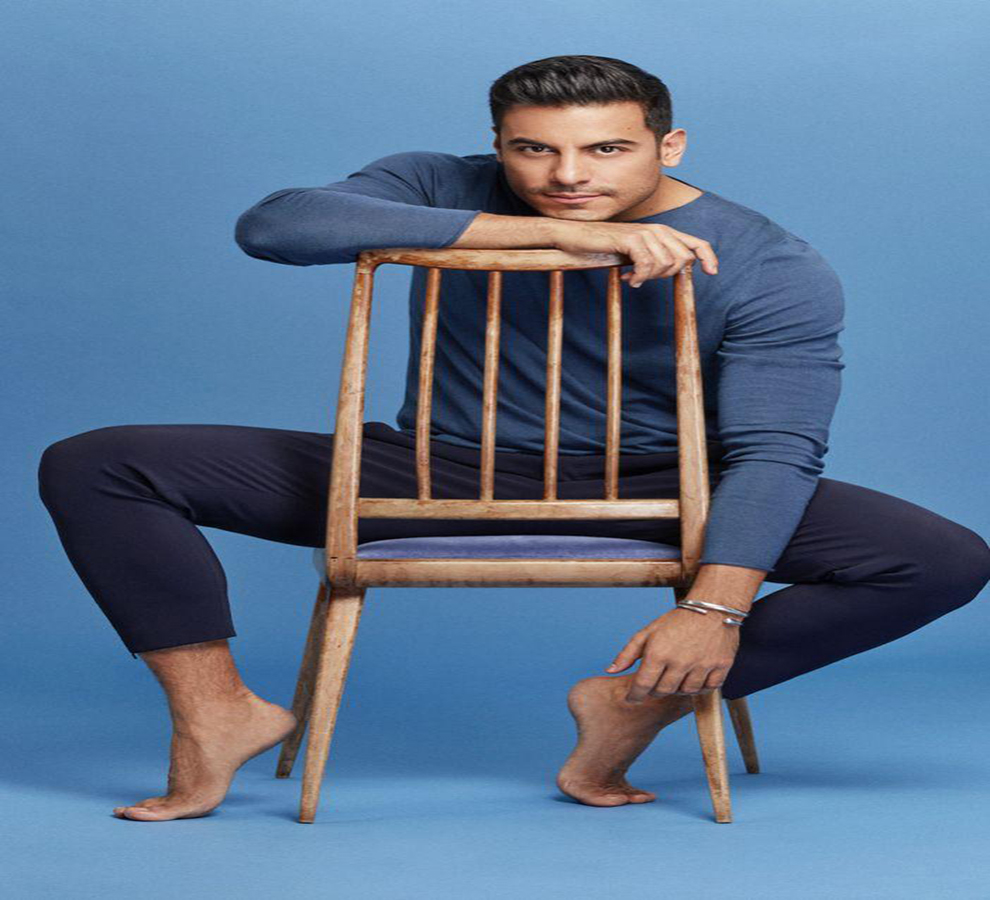 Carlos Rivera lanza versión acústica del tema “Un Viaje a Todas Partes”