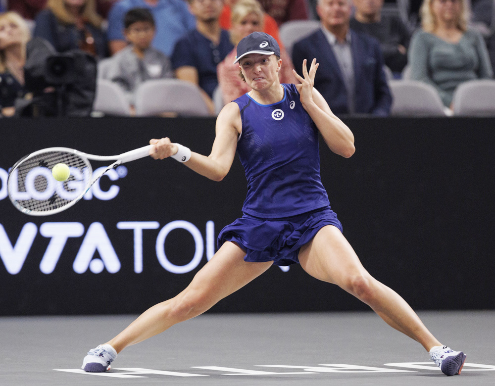 Swiatek vuela a semifinales y Kasátkina deja sin opciones a Gauff