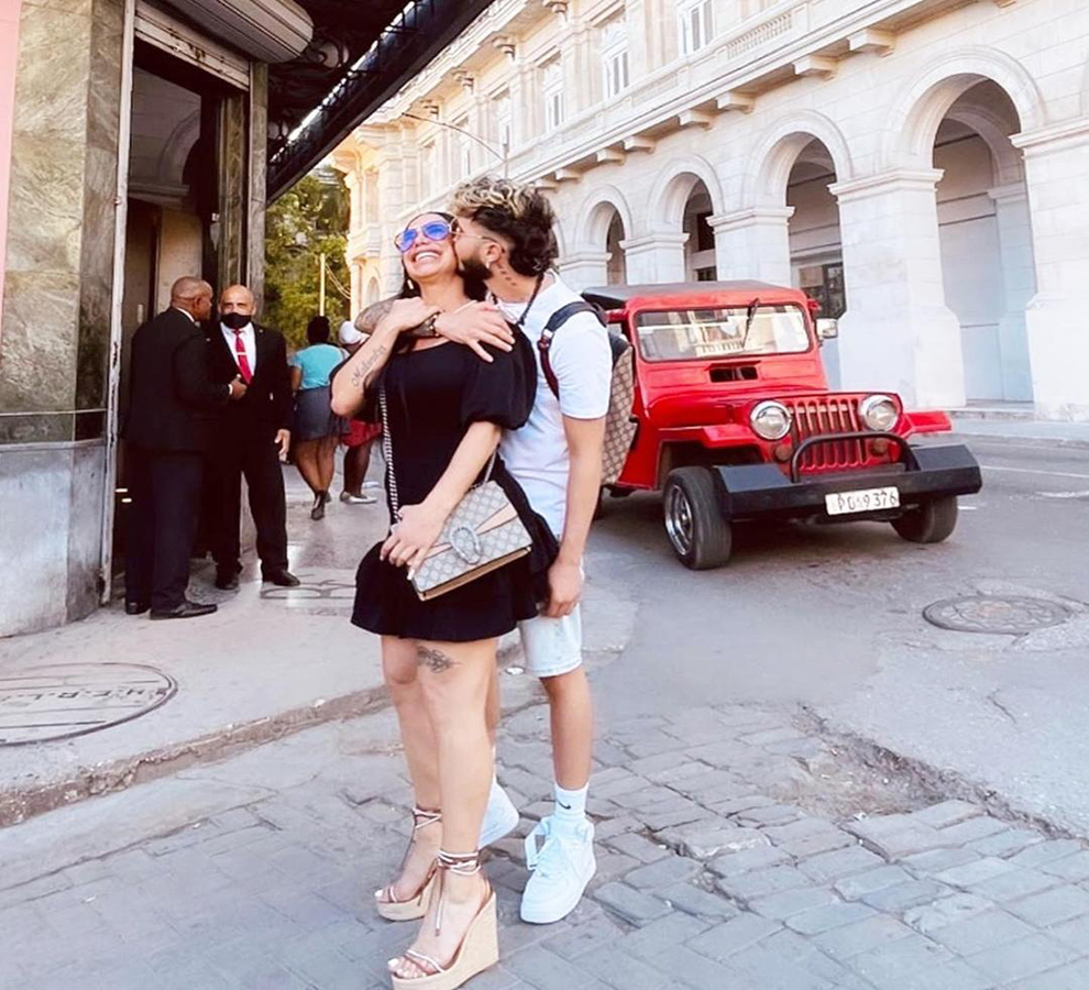 Lis Vega encuentra el amor en un joven artista de urbano