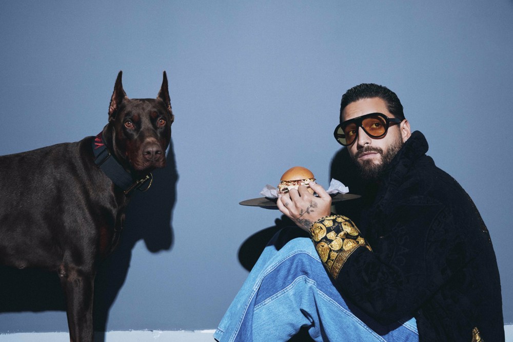 Maluma lanza Dembow, “primer restaurante digital” de hamburguesas y hot dogs