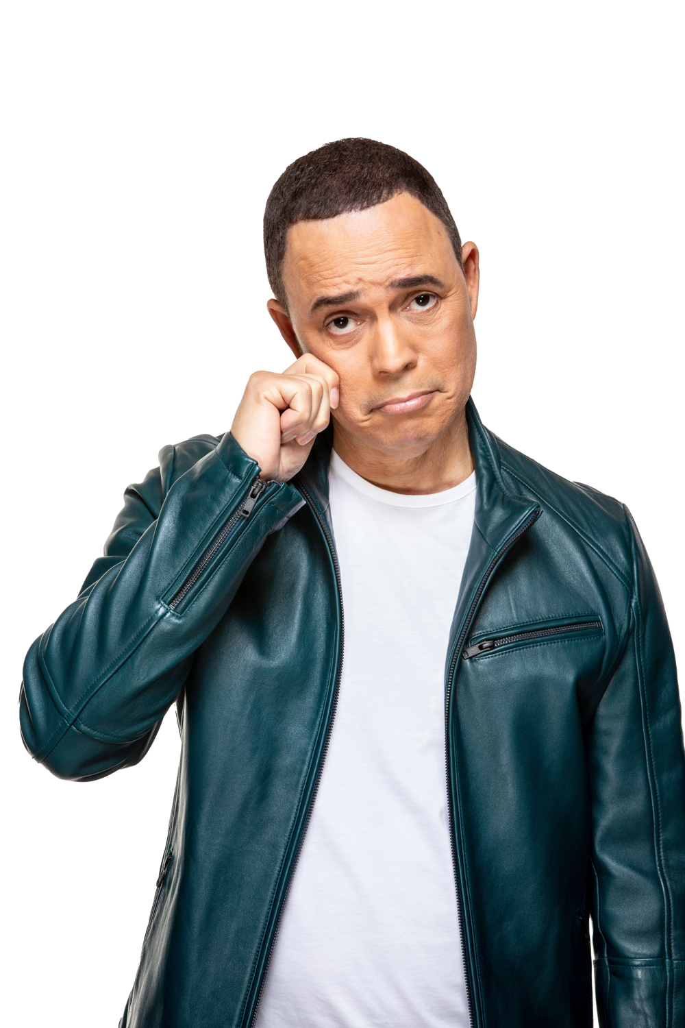 Alexis Valdés rompe el mito de “los hombres no lloran” en su nuevo monólogo