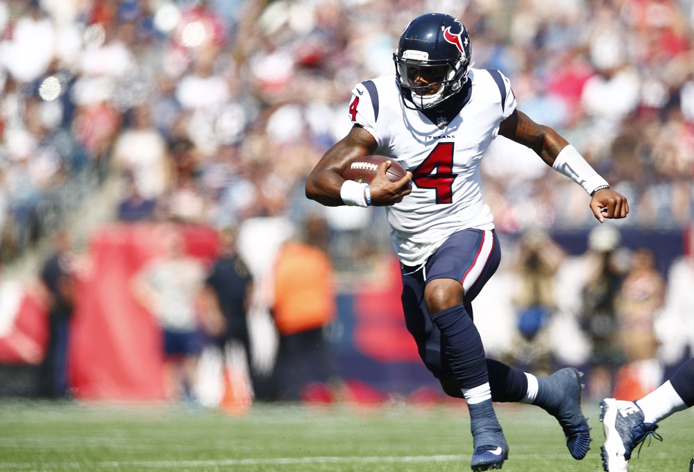 Deshaun Watson, suspendido 11 juegos, recibe permiso para entrenar con Browns