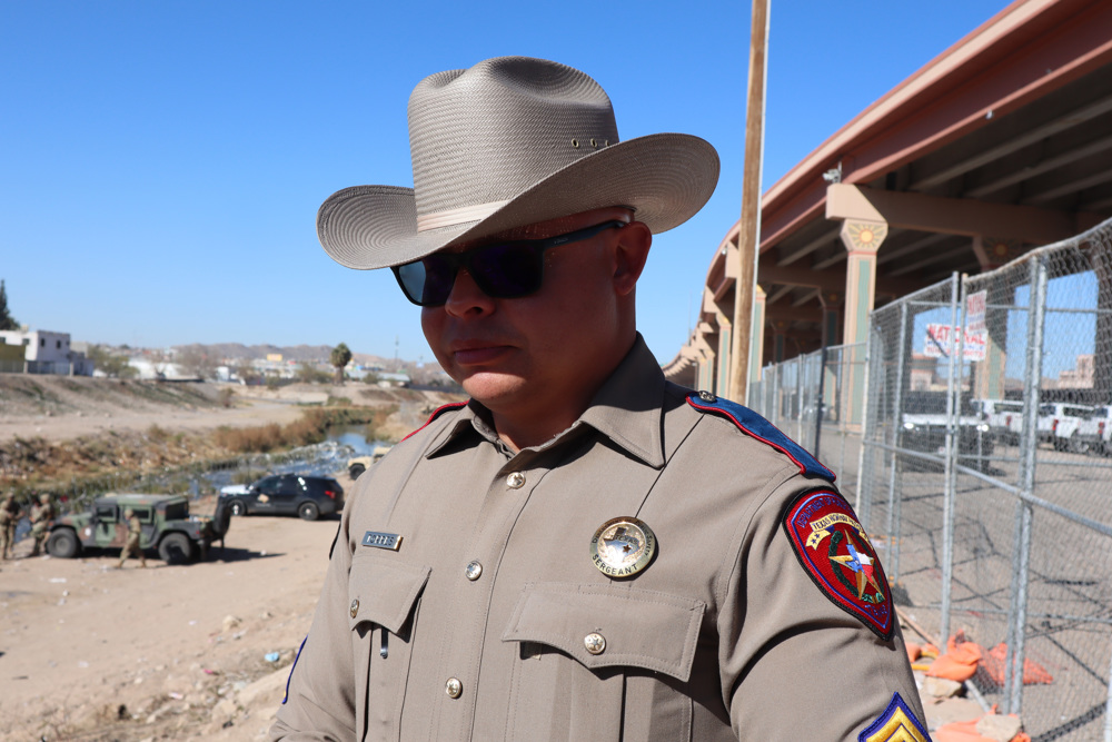 La presencia militar estrecha el ya limitado acceso de los migrantes a EEUU