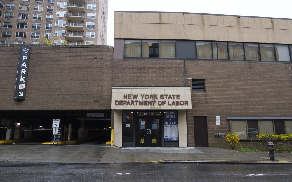 Baja a 225.000 la cifra semanal de pedidos del subsidio por desempleo