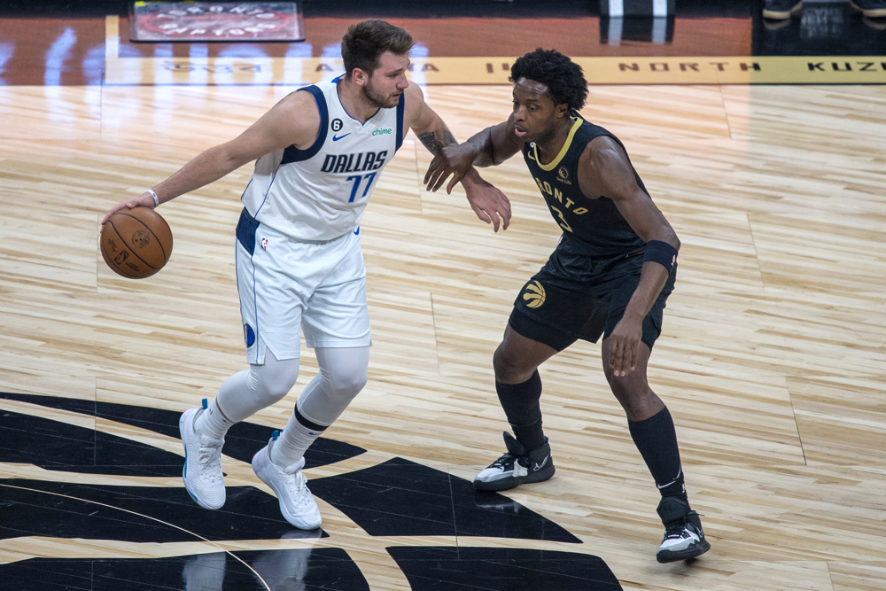 131-125: Los Pistons sorprenden a unos Mavericks apáticos