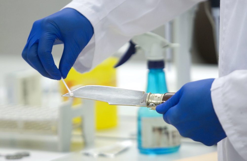 Resuelven asesinato de 1994  gracias a análisis de ADN pero autor ya murió