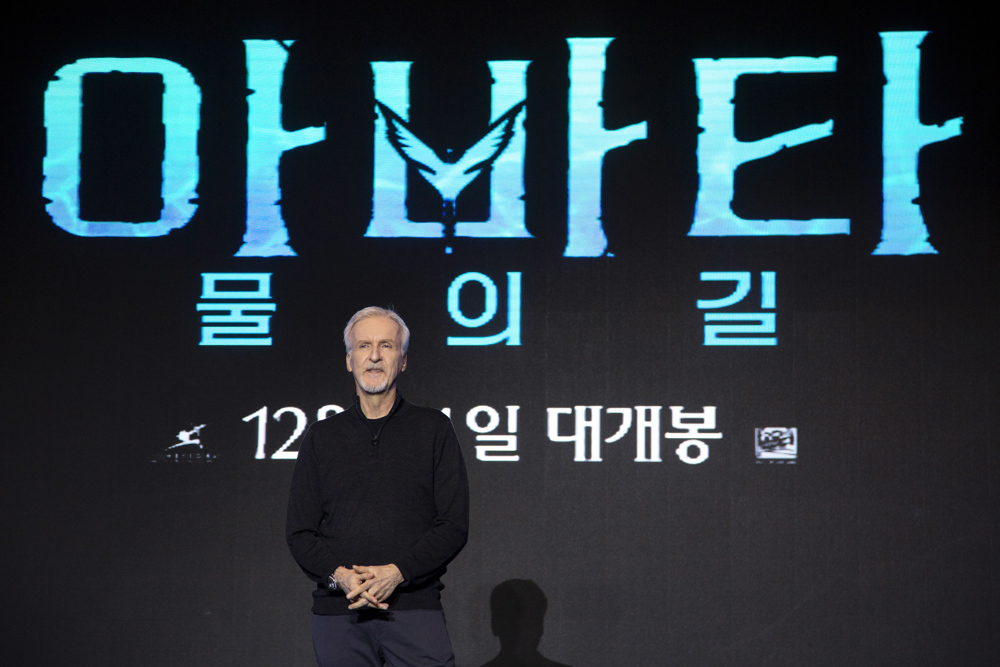 James Cameron da positivo en covid y no podrá asistir al estreno de “Avatar”