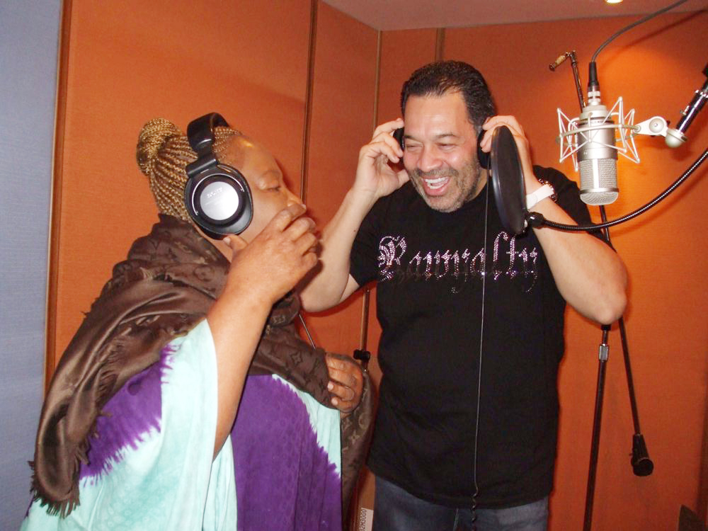 Loud and Live ficha a Tito Nieves y se encargará de su próxima gira en EEUU