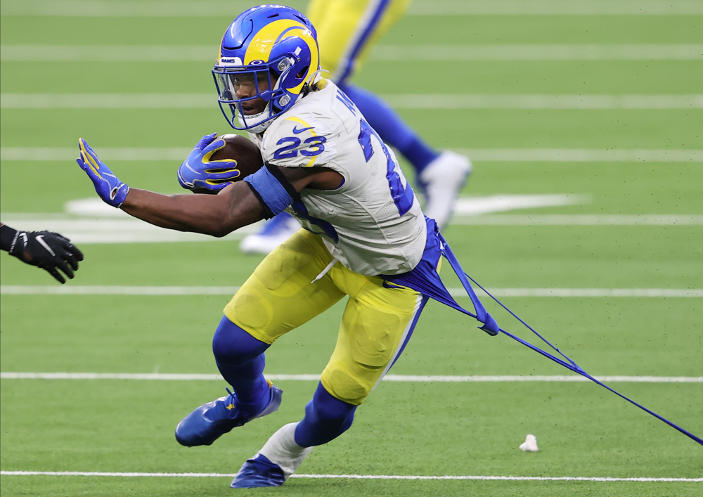 Los campeones Rams arrasan 51-14 a los Broncos en la semana 16 de la NFL