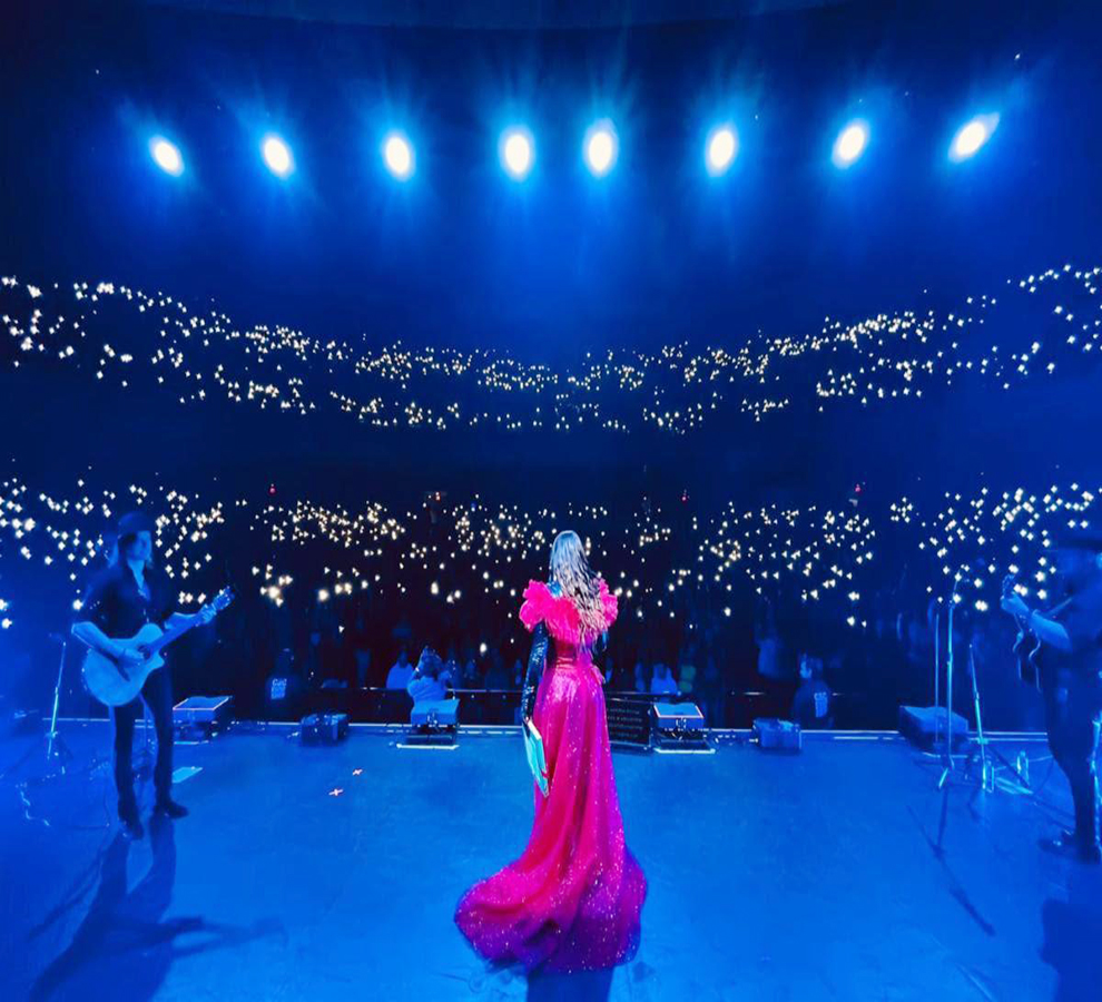 Yuridia concluye gira por Estados Unidos y cierra así 2022