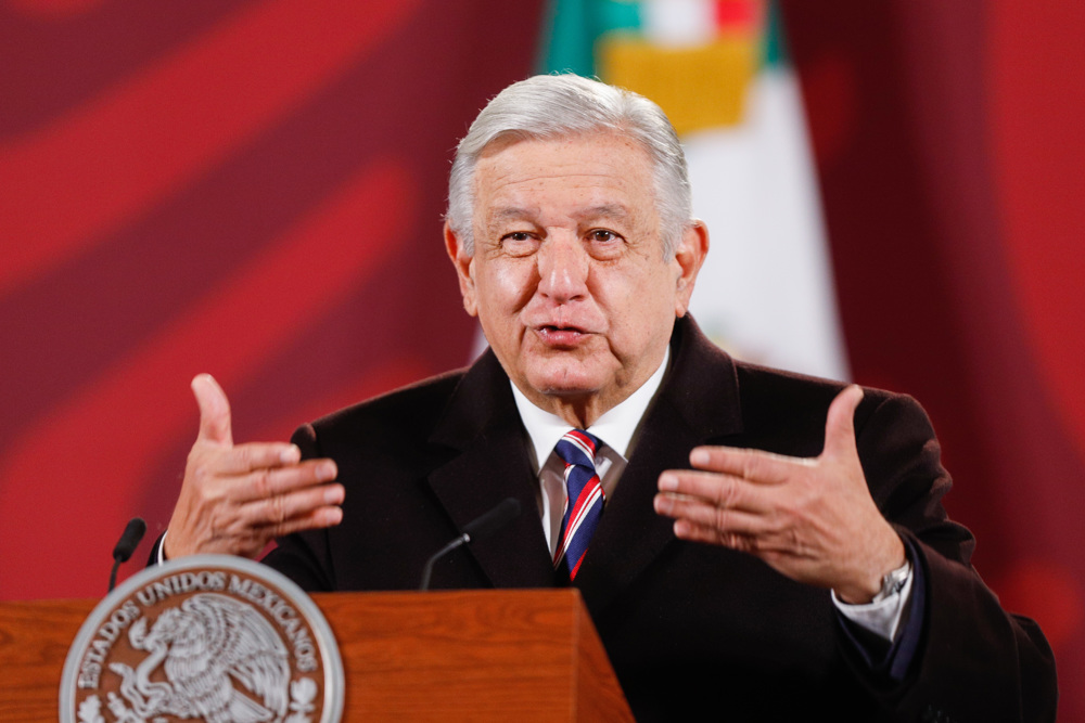 López Obrador dice que México logró reestructurar su deuda externa para 2025