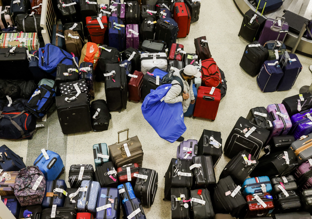 Más de 2.700 vuelos anulados en EEUU en nueva jornada de caos por el temporal