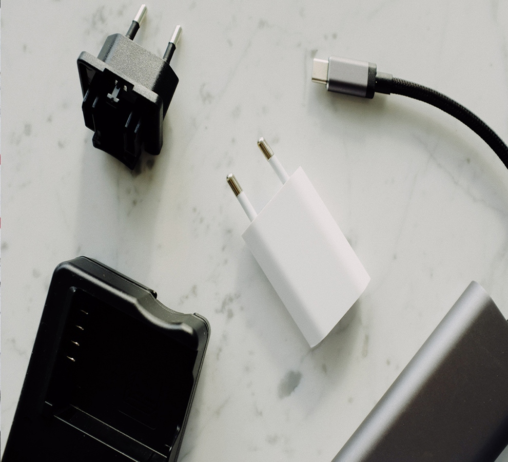 Europa pone fecha límite para estandarizar el cargador único USB-C en smartphones